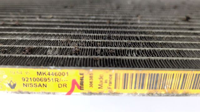 RENAULT 921006951R Condensador de aire acondicionado  comprar en Albacete