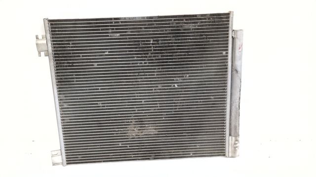 RENAULT 921006951R Condensador aire acondicionado  en stock Salamanca