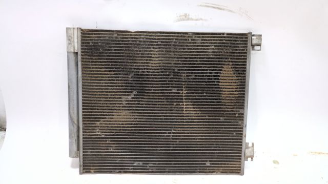 Radiador de aire acondicionado 9211000Q0A NISSAN