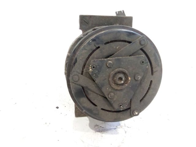 926000373R RENAULT Compresor de aire acondicionado  en stock Córdoba