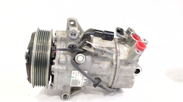 Compresor de aire acondicionado para Renault Clio B7