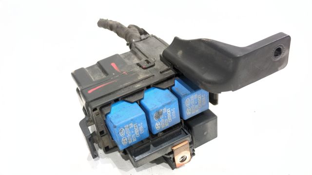 Relé de ventilador 952102E000 HYUNDAI