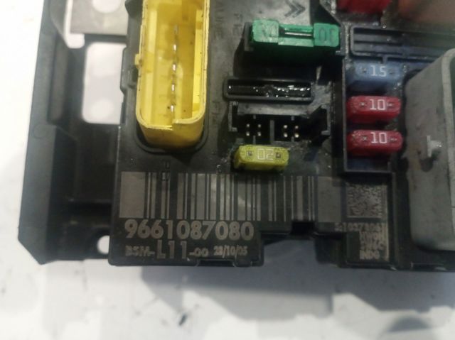 9661087080 PEUGEOT Caja de fusibles  disponible Alicante