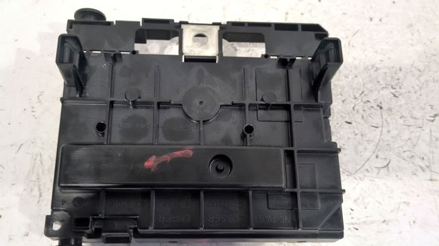 PEUGEOT 9661087080 Caja de fusibles  comprar en Ponferrada
