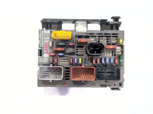 9667044980 PEUGEOT Caja de fusibles  comprar en Lleida