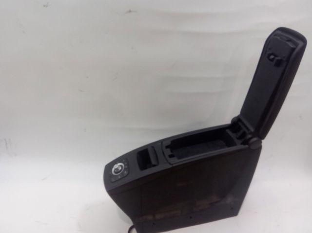 RENAULT 969102501R Consola central del panel de control  en stock Valencia