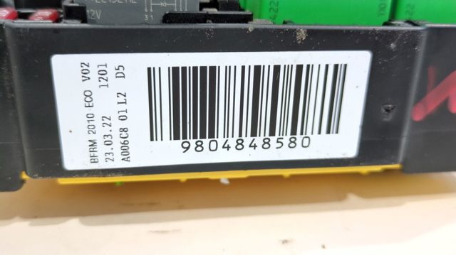 9804848580 PEUGEOT Caja de fusibles  comprar en Oviedo