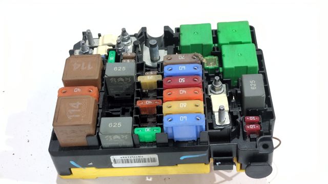 9804848580 PEUGEOT Caja de fusibles comprar Bilbao