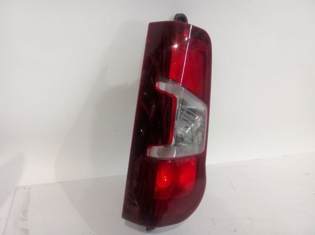 PEUGEOT 9819235880 Piloto trasero izquierdo  comprar en Murcia
