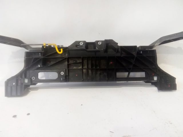 9830512680 Soporte superior del radiador (panel de montaje de faros)  disponible Utrera