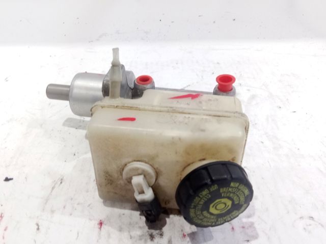 Cilindro maestro de frenos A1694300101 MERCEDES