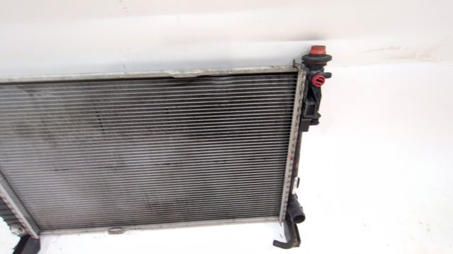 A1695001803 Radiador de refrigeración del motor  comprar en Pontevedra