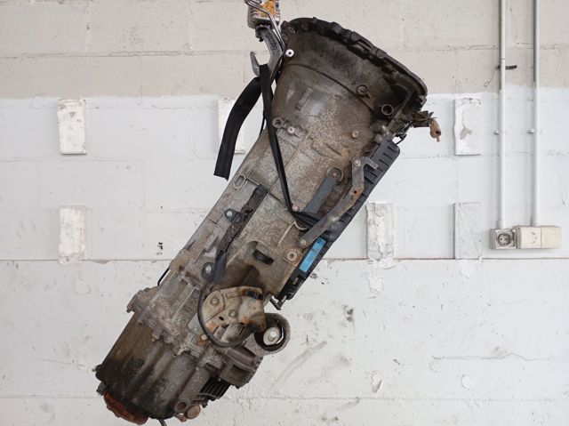 LR036585 Land Rover