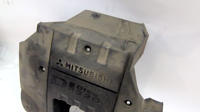 Comprar Cubierta decorativa del motor Mitsubishi Pajero III V70 a bajo precio