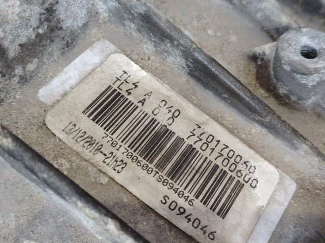 TL4A040 RENAULT Caja de cambios  en stock Córdoba