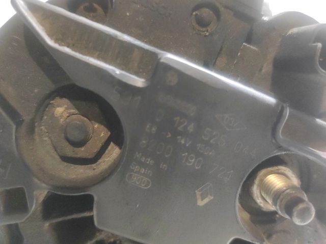 RENAULT 0124525044 Alternador  disponible Lugo