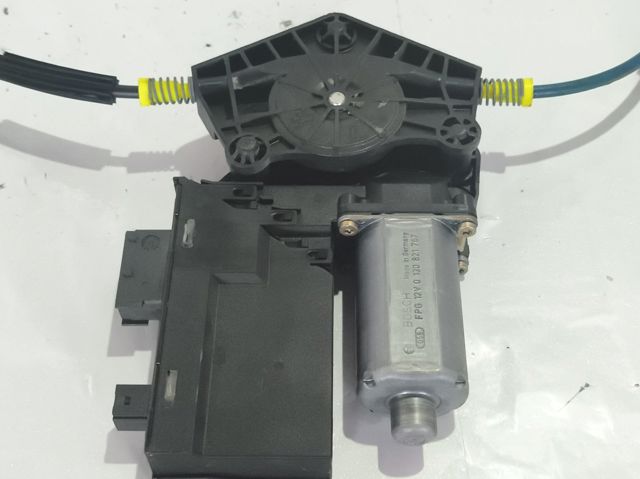 Mecanismo alzacristales, puerta trasera izquierda 0130821767 PEUGEOT