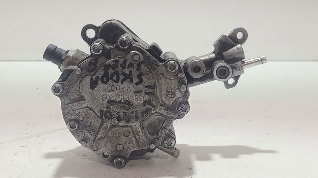 038145209Q Bomba tándem de combustible  disponible Utrera