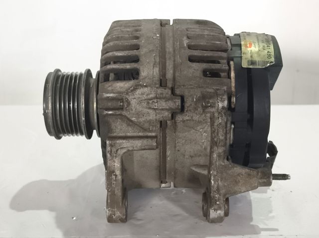 038903023L VAG Alternador  comprar en Oviedo
