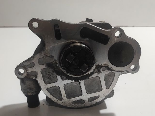 VAG 03L145100 Bomba de vacío comprar Barcelona