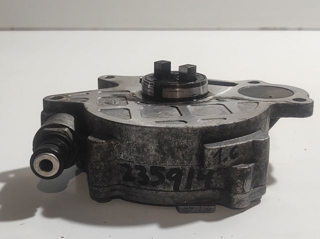 03L145100 Bomba de vacío  comprar en Pontevedra