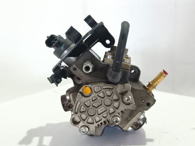 Comprar Bomba de alta presión de combustible Ford Focus II DA, FFS, DS a bajo precio