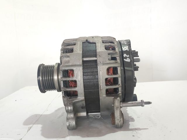 VAG 04L903024S Alternador  en stock Valencia