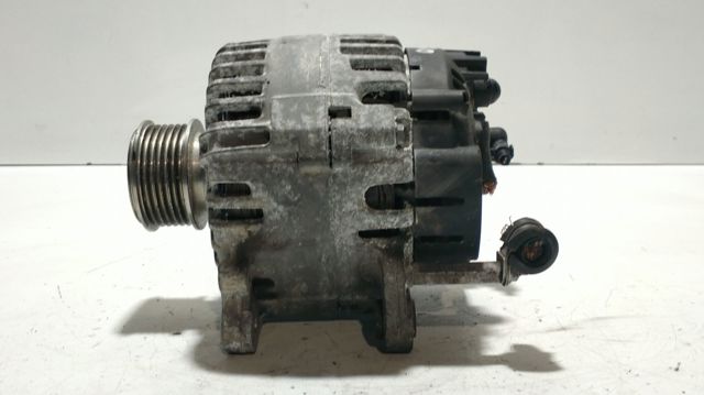 06F903023C Alternador  en stock Sabadell