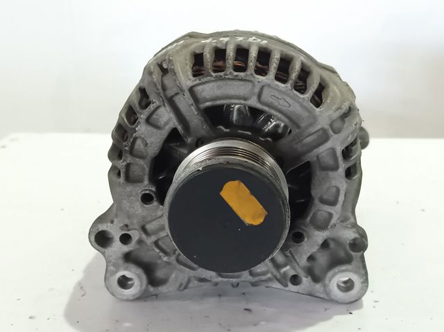VAG 06F903023F Alternador  comprar en Albacete