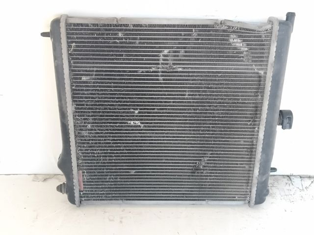 PEUGEOT 1330Q5 Radiador de refrigeración del motor  disponible Lugo
