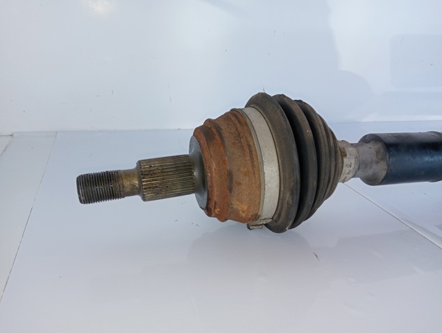 Semieje delantero derecho 1J0407272 VAG