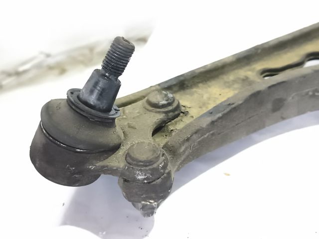 1K0407151AC VAG Brazo inferior izquierdo de la suspensión delantera  comprar en Oviedo