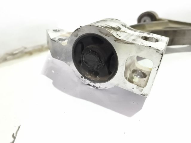 1K0407152BC VAG Brazo inferior derecho de la suspensión delantera comprar Madrid