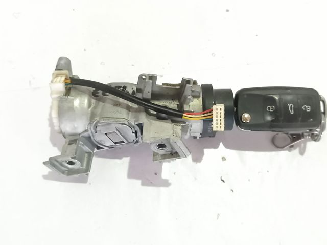 1K0905851B Cerradura de encendido  disponible Málaga