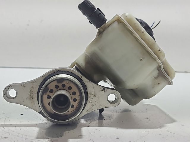 Comprar Depósito del líquido de frenos del cilindro maestro Audi A3 8P1 a bajo precio
