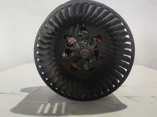 VAG 1K1819015F Ventilador habitáculo comprar Barcelona