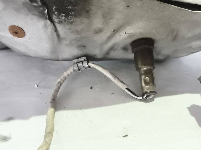 208A08304R Nissan/Infiniti