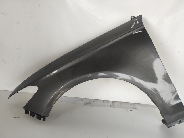 2167043 Ford