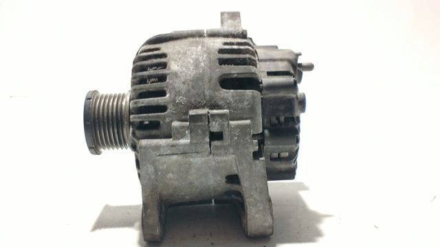 2542818D RENAULT Alternador  comprar en Oviedo