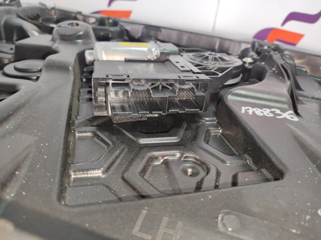 Elevalunas Volvo XC40  (2017-2026)