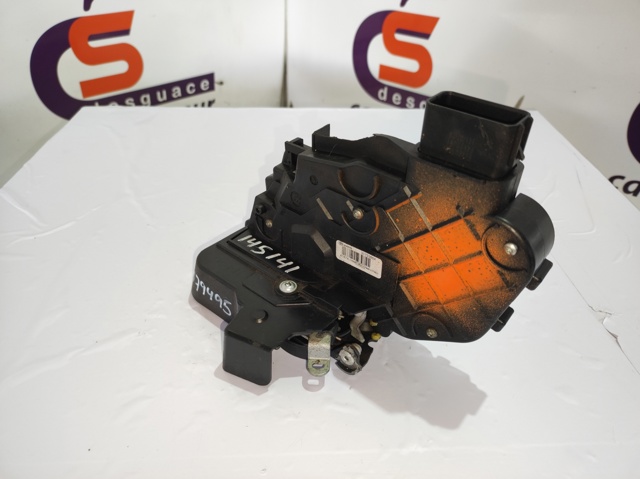 30753664 VOLVO Cerradura de puerta delantera derecha comprar Bilbao
