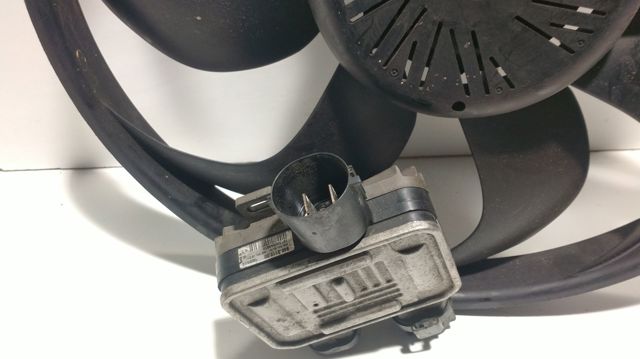 31293778 Difusor del radiador de refrigeración con motor y hélice  comprar en Reus