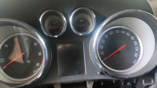 39021702 Opel