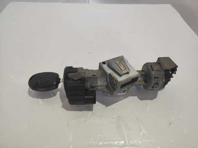 3M513F880AC FORD Bombín de arranque comprar Bilbao