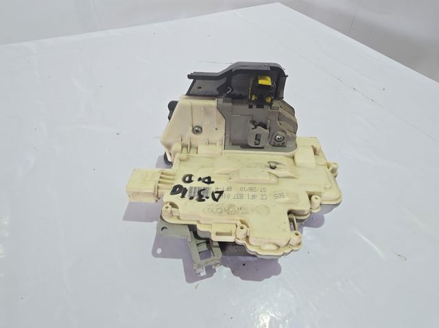 VAG 4F1837016 Cerradura de puerta delantera derecha  comprar en Albacete