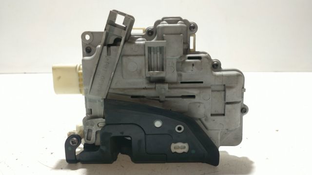 4F1837016 VAG Cerradura de puerta delantera derecha  en stock Gandía