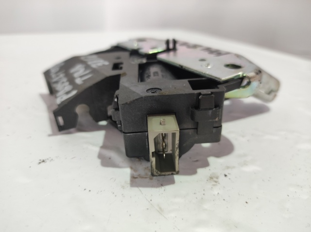 4F5827505D VAG Cerradura de tapa de maletero  comprar en Jaén
