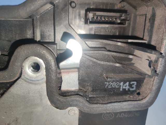 51217202143 BMW Cerradura de puerta delantera izquierda  comprar en Oviedo