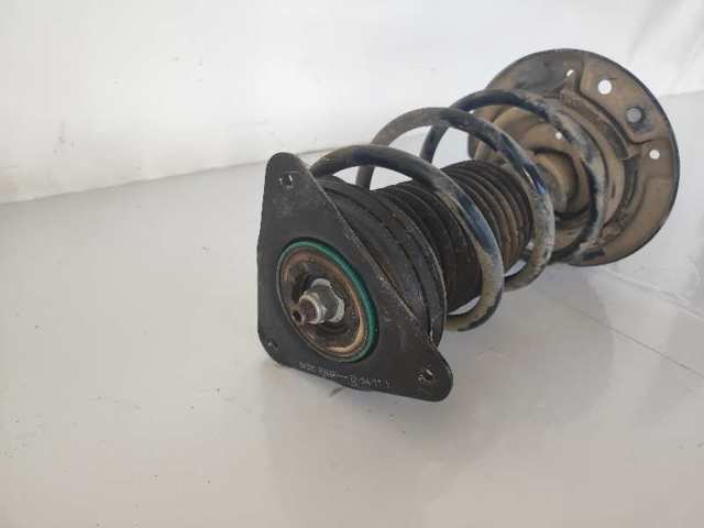 Amortiguador frontal 543025368R RENAULT