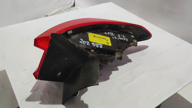 5FA945207C Piloto trasero exterior izquierdo comprar Sevilla